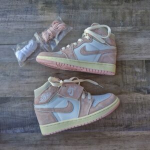 Nike Air Jordan 1 High Washed Pink